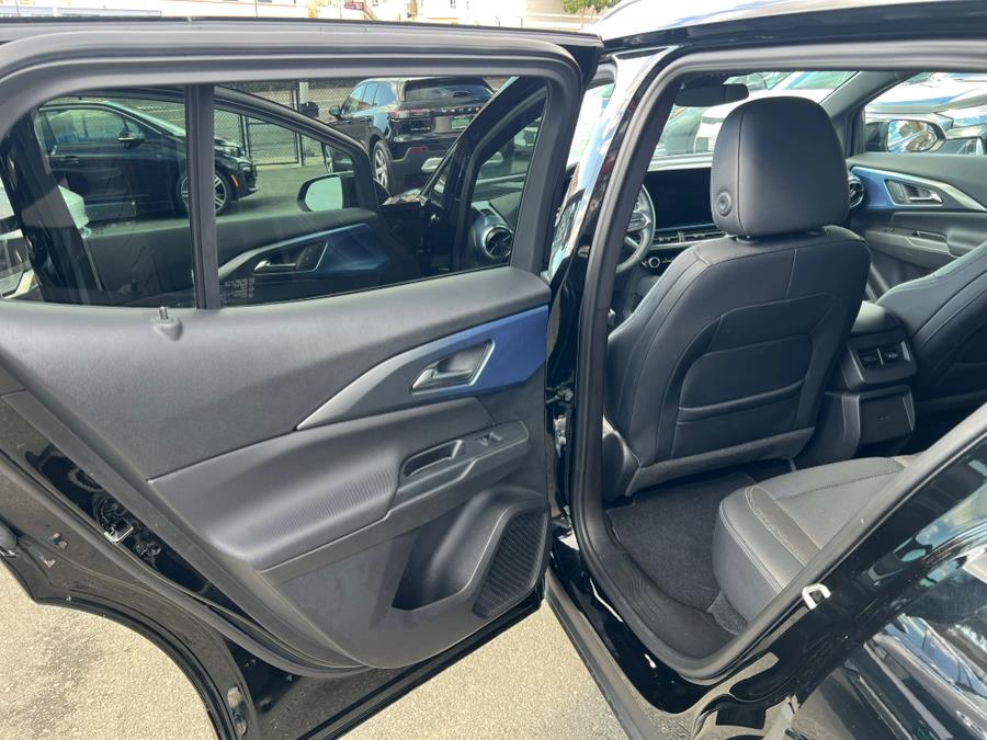 2025 Chevrolet Equinox EV 2LT FWD, available for sale in Daly City, California | Green Light Auto Wholesale. Daly City, California 2025 Chevrolet Equinox EV 2LT FWD, available for sale in Daly City, California | Green Light Auto Wholesale. Daly City, California