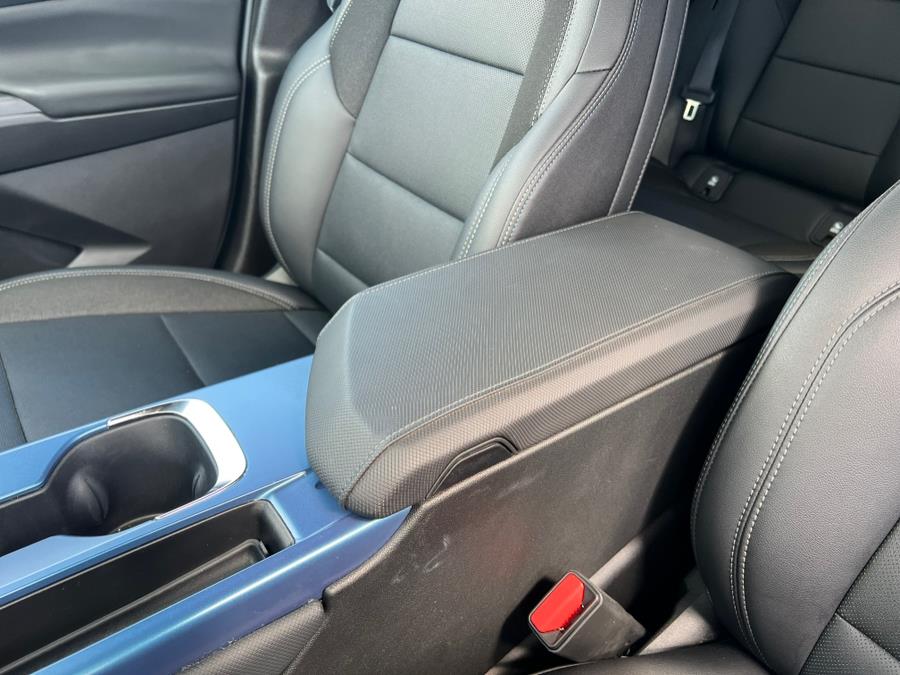 2025 Chevrolet Equinox EV 2LT FWD, available for sale in Daly City, California | Green Light Auto Wholesale. Daly City, California 2025 Chevrolet Equinox EV 2LT FWD, available for sale in Daly City, California | Green Light Auto Wholesale. Daly City, California