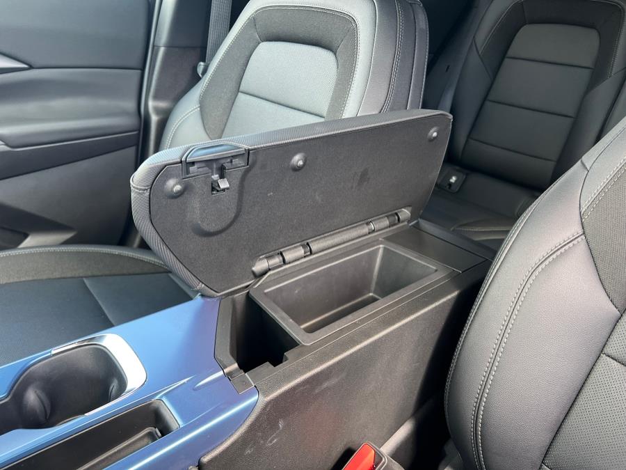 2025 Chevrolet Equinox EV 2LT FWD, available for sale in Daly City, California | Green Light Auto Wholesale. Daly City, California 2025 Chevrolet Equinox EV 2LT FWD, available for sale in Daly City, California | Green Light Auto Wholesale. Daly City, California