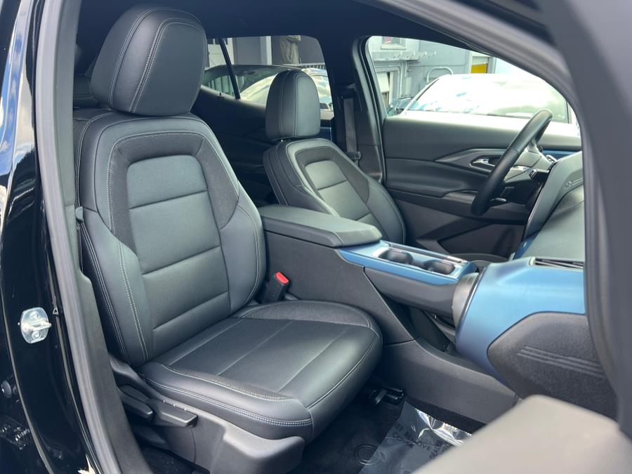 2025 Chevrolet Equinox EV 2LT FWD, available for sale in Daly City, California | Green Light Auto Wholesale. Daly City, California 2025 Chevrolet Equinox EV 2LT FWD, available for sale in Daly City, California | Green Light Auto Wholesale. Daly City, California
