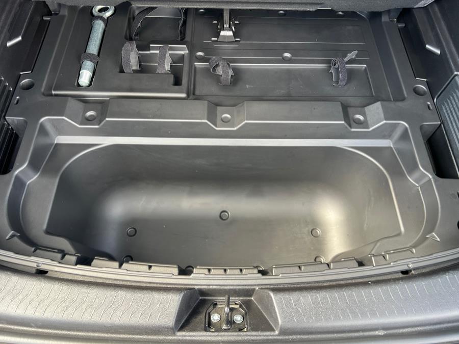 2025 Chevrolet Equinox EV 2LT FWD, available for sale in Daly City, California | Green Light Auto Wholesale. Daly City, California 2025 Chevrolet Equinox EV 2LT FWD, available for sale in Daly City, California | Green Light Auto Wholesale. Daly City, California
