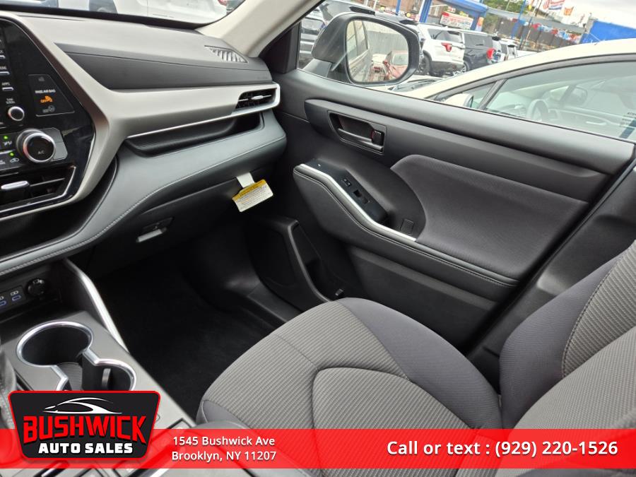 2022 Toyota Highlander LE AWD (Natl), available for sale in Hempstead, New York | VIP Auto Credit Express. Hempstead, New York 2022 Toyota Highlander LE AWD (Natl), available for sale in Hempstead, New York | VIP Auto Credit Express. Hempstead, New York