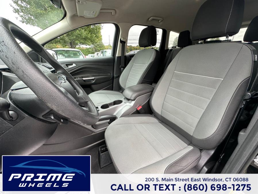 2015 Ford Escape 4WD 4dr SE, available for sale in East Windsor, Connecticut | Prime Wheels. East Windsor, Connecticut 2015 Ford Escape 4WD 4dr SE, available for sale in East Windsor, Connecticut | Prime Wheels. East Windsor, Connecticut