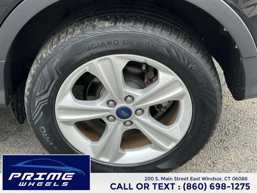 2015 Ford Escape 4WD 4dr SE, available for sale in East Windsor, Connecticut | Prime Wheels. East Windsor, Connecticut 2015 Ford Escape 4WD 4dr SE, available for sale in East Windsor, Connecticut | Prime Wheels. East Windsor, Connecticut