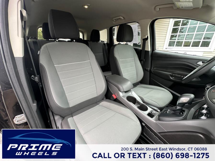 2015 Ford Escape 4WD 4dr SE, available for sale in East Windsor, Connecticut | Prime Wheels. East Windsor, Connecticut 2015 Ford Escape 4WD 4dr SE, available for sale in East Windsor, Connecticut | Prime Wheels. East Windsor, Connecticut