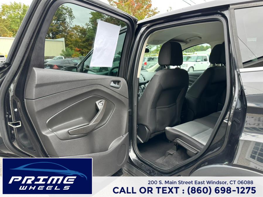2015 Ford Escape 4WD 4dr SE, available for sale in East Windsor, Connecticut | Prime Wheels. East Windsor, Connecticut 2015 Ford Escape 4WD 4dr SE, available for sale in East Windsor, Connecticut | Prime Wheels. East Windsor, Connecticut