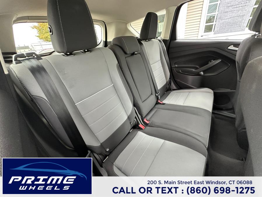 2015 Ford Escape 4WD 4dr SE, available for sale in East Windsor, Connecticut | Prime Wheels. East Windsor, Connecticut 2015 Ford Escape 4WD 4dr SE, available for sale in East Windsor, Connecticut | Prime Wheels. East Windsor, Connecticut