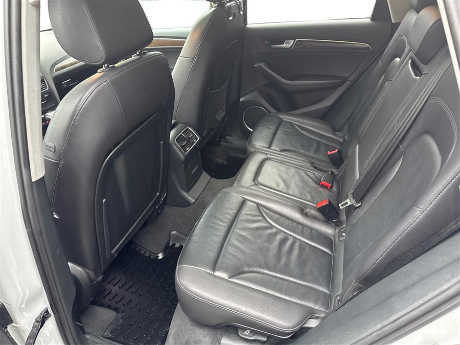 2017 Audi Q5 2.0 TFSI Premium Plus, available for sale in Windsor Locks, Connecticut | Auto Direct LLC. Windsor Locks, Connecticut 2017 Audi Q5 2.0 TFSI Premium Plus, available for sale in Windsor Locks, Connecticut | Auto Direct LLC. Windsor Locks, Connecticut