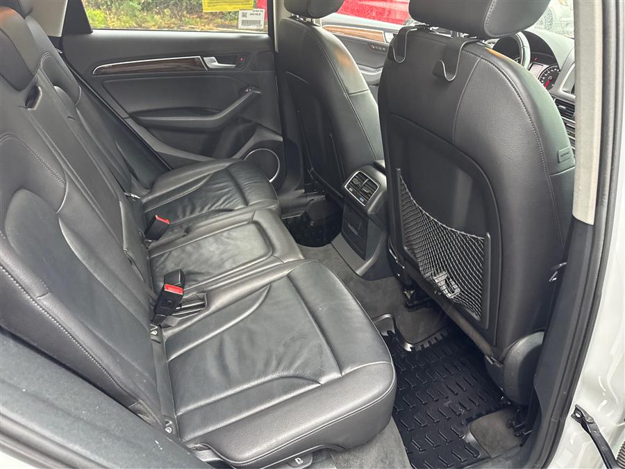 2017 Audi Q5 2.0 TFSI Premium Plus, available for sale in Windsor Locks, Connecticut | Auto Direct LLC. Windsor Locks, Connecticut 2017 Audi Q5 2.0 TFSI Premium Plus, available for sale in Windsor Locks, Connecticut | Auto Direct LLC. Windsor Locks, Connecticut