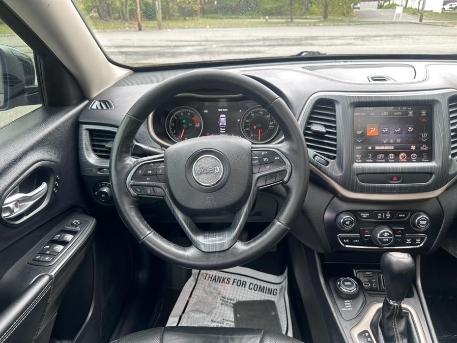 2016 Jeep Cherokee 4WD 4dr Limited, available for sale in Garfield, New Jersey | Mikes Auto Sales LLC. Garfield, New Jersey 2016 Jeep Cherokee 4WD 4dr Limited, available for sale in Garfield, New Jersey | Mikes Auto Sales LLC. Garfield, New Jersey