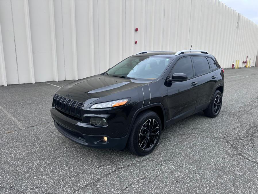 2016 Jeep Cherokee 4WD 4dr Limited, available for sale in Garfield, New Jersey | Mikes Auto Sales LLC. Garfield, New Jersey 2016 Jeep Cherokee 4WD 4dr Limited, available for sale in Garfield, New Jersey | Mikes Auto Sales LLC. Garfield, New Jersey