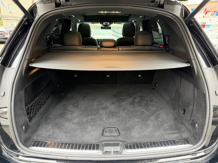 2022 Mercedes-Benz GLE GLE 350 4MATIC SUV, available for sale in Paterson, New Jersey | Champion of Paterson. Paterson, New Jersey 2022 Mercedes-Benz GLE GLE 350 4MATIC SUV, available for sale in Paterson, New Jersey | Champion of Paterson. Paterson, New Jersey