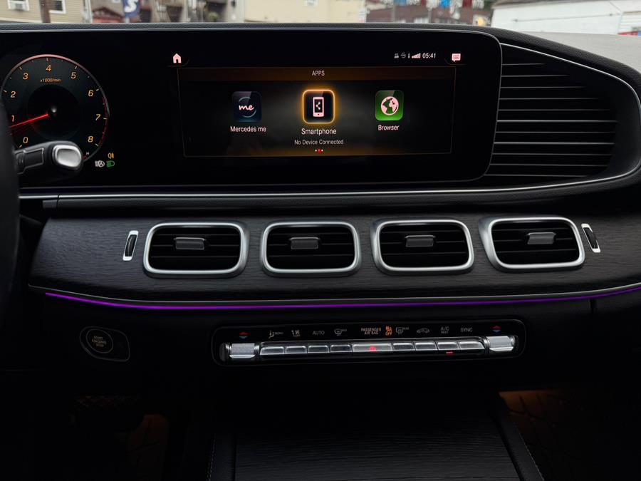 2022 Mercedes-Benz GLE GLE 350 4MATIC SUV, available for sale in Paterson, New Jersey | Champion of Paterson. Paterson, New Jersey 2022 Mercedes-Benz GLE GLE 350 4MATIC SUV, available for sale in Paterson, New Jersey | Champion of Paterson. Paterson, New Jersey