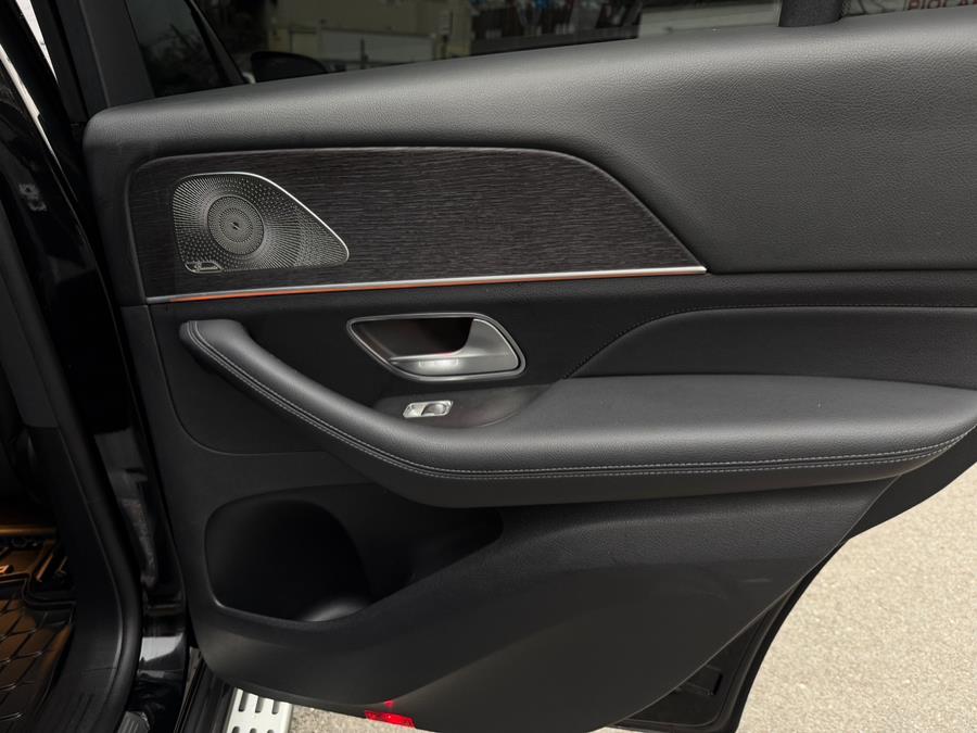 2022 Mercedes-Benz GLE GLE 350 4MATIC SUV, available for sale in Paterson, New Jersey | Champion of Paterson. Paterson, New Jersey 2022 Mercedes-Benz GLE GLE 350 4MATIC SUV, available for sale in Paterson, New Jersey | Champion of Paterson. Paterson, New Jersey
