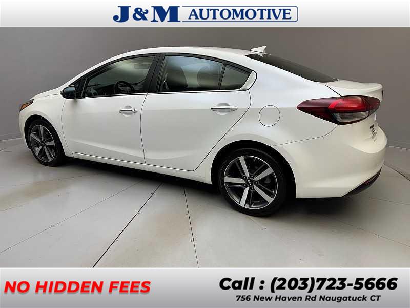 2017 Kia Forte EX photo 3