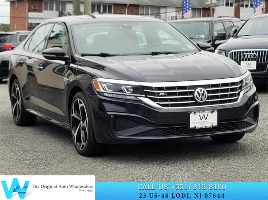 Used 2021 Volkswagen Passat in Lodi, New Jersey | AW Auto & Truck Wholesalers, Inc. Lodi, New Jersey