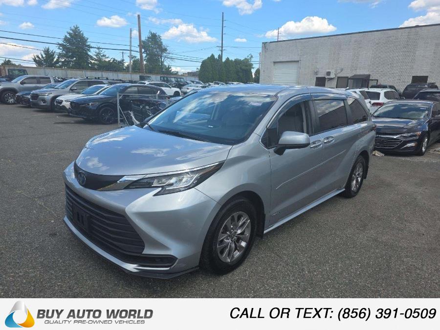 2021 Toyota Sienna LE AWD 8-Passenger (Natl), available for sale in Delran, New Jersey | Auto World.com Inc. Delran, New Jersey