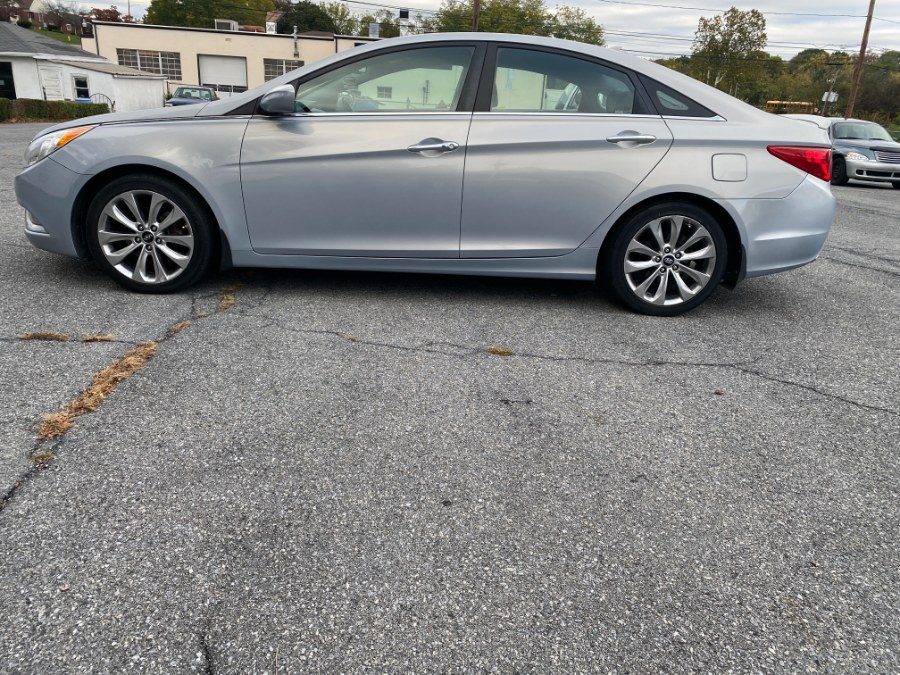2013 Hyundai Sonata 4dr Sdn 2.4L Auto SE, available for sale in Bethlehem, Pennsylvania | Best Auto Deals LLC. Bethlehem, Pennsylvania 2013 Hyundai Sonata 4dr Sdn 2.4L Auto SE, available for sale in Bethlehem, Pennsylvania | Best Auto Deals LLC. Bethlehem, Pennsylvania