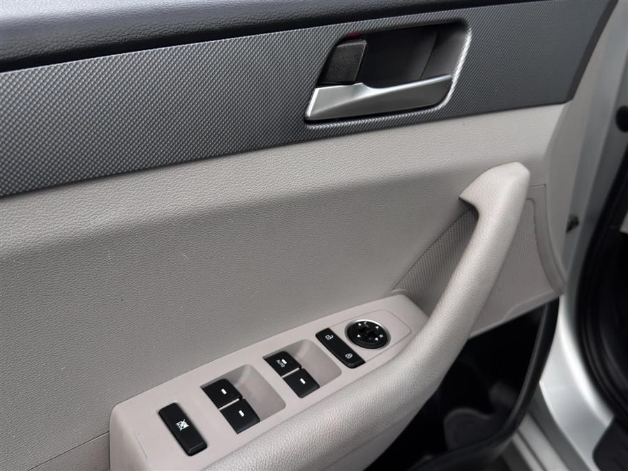 2019 Hyundai Sonata SE, available for sale in Woodside, New York | Drive Central. Woodside, New York 2019 Hyundai Sonata SE, available for sale in Woodside, New York | Drive Central. Woodside, New York