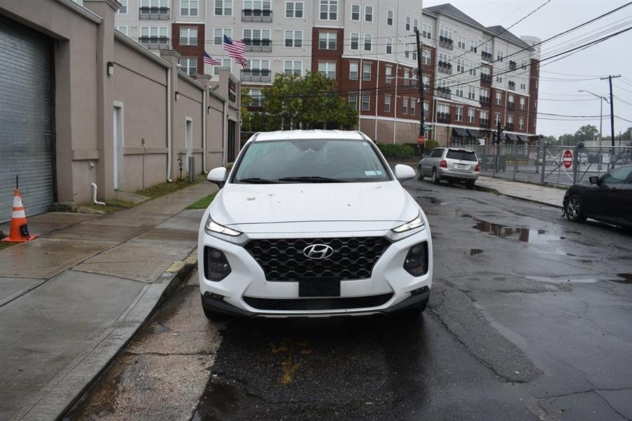 2020 Hyundai Santa Fe SEL photo 3