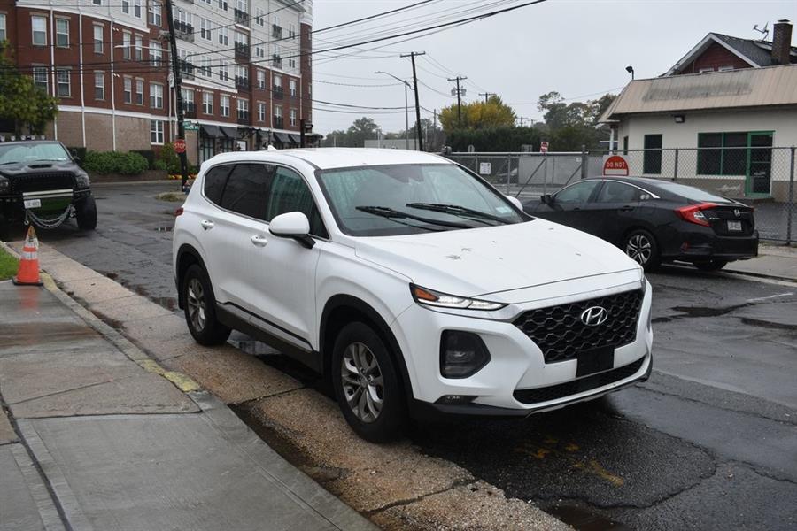 2020 Hyundai Santa Fe SEL photo 4