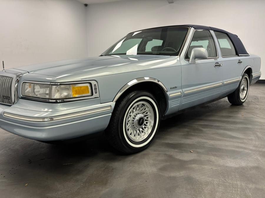 1997 Lincoln Town Car 4dr Sdn Executive, available for sale in Elizabeth, New Jersey | Dream Auto Group. Elizabeth, New Jersey 1997 Lincoln Town Car 4dr Sdn Executive, available for sale in Elizabeth, New Jersey | Dream Auto Group. Elizabeth, New Jersey