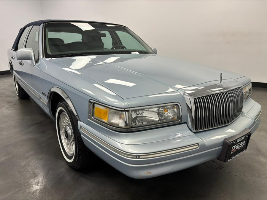 1997 Lincoln Town Car 4dr Sdn Executive, available for sale in Elizabeth, New Jersey | Dream Auto Group. Elizabeth, New Jersey 1997 Lincoln Town Car 4dr Sdn Executive, available for sale in Elizabeth, New Jersey | Dream Auto Group. Elizabeth, New Jersey