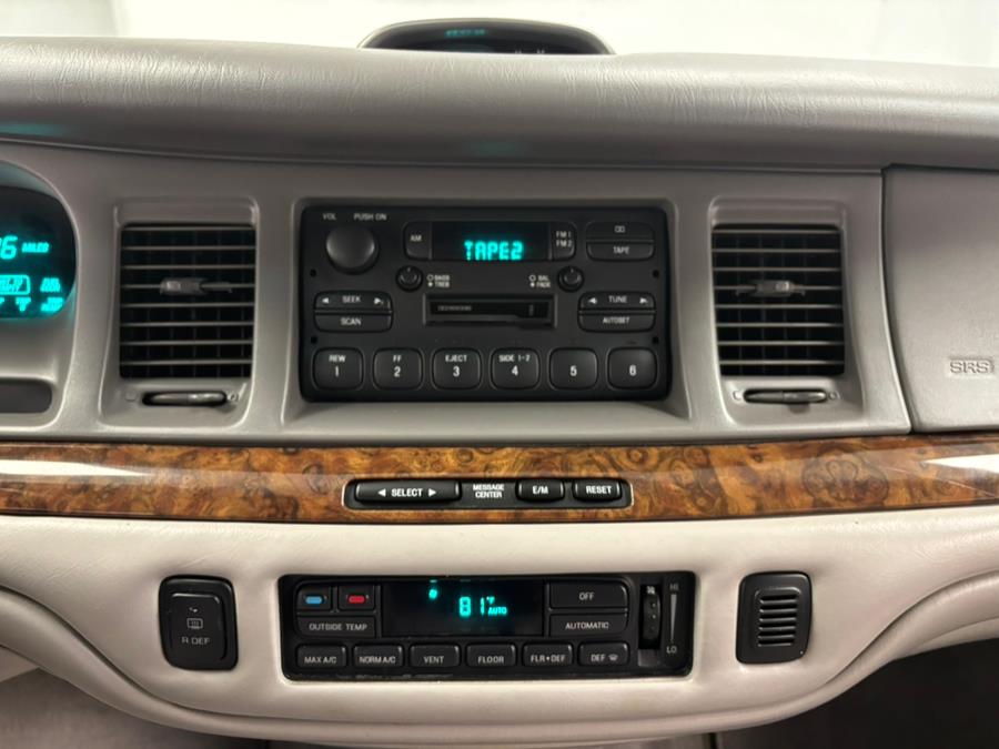 1997 Lincoln Town Car 4dr Sdn Executive, available for sale in Elizabeth, New Jersey | Dream Auto Group. Elizabeth, New Jersey 1997 Lincoln Town Car 4dr Sdn Executive, available for sale in Elizabeth, New Jersey | Dream Auto Group. Elizabeth, New Jersey