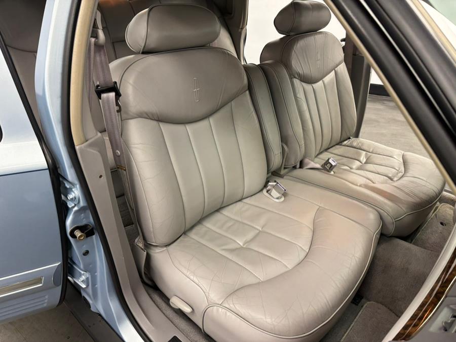 1997 Lincoln Town Car 4dr Sdn Executive, available for sale in Elizabeth, New Jersey | Dream Auto Group. Elizabeth, New Jersey 1997 Lincoln Town Car 4dr Sdn Executive, available for sale in Elizabeth, New Jersey | Dream Auto Group. Elizabeth, New Jersey