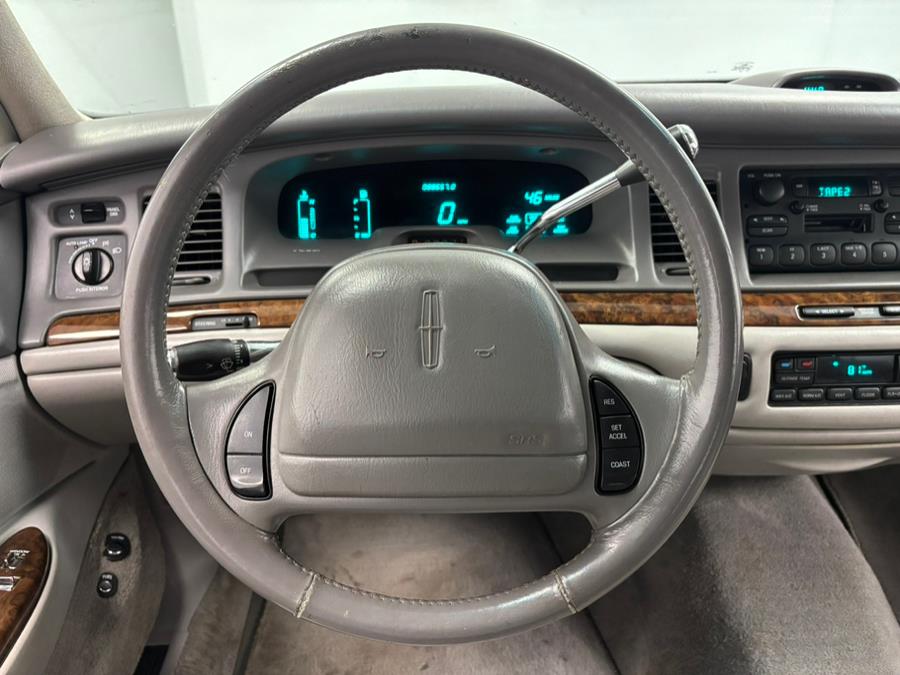 1997 Lincoln Town Car 4dr Sdn Executive, available for sale in Elizabeth, New Jersey | Dream Auto Group. Elizabeth, New Jersey 1997 Lincoln Town Car 4dr Sdn Executive, available for sale in Elizabeth, New Jersey | Dream Auto Group. Elizabeth, New Jersey