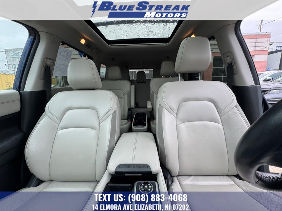 2022 Nissan Pathfinder SL 4WD, available for sale in Elizabeth, New Jersey | Blue Streak Motors. Elizabeth, New Jersey 2022 Nissan Pathfinder SL 4WD, available for sale in Elizabeth, New Jersey | Blue Streak Motors. Elizabeth, New Jersey