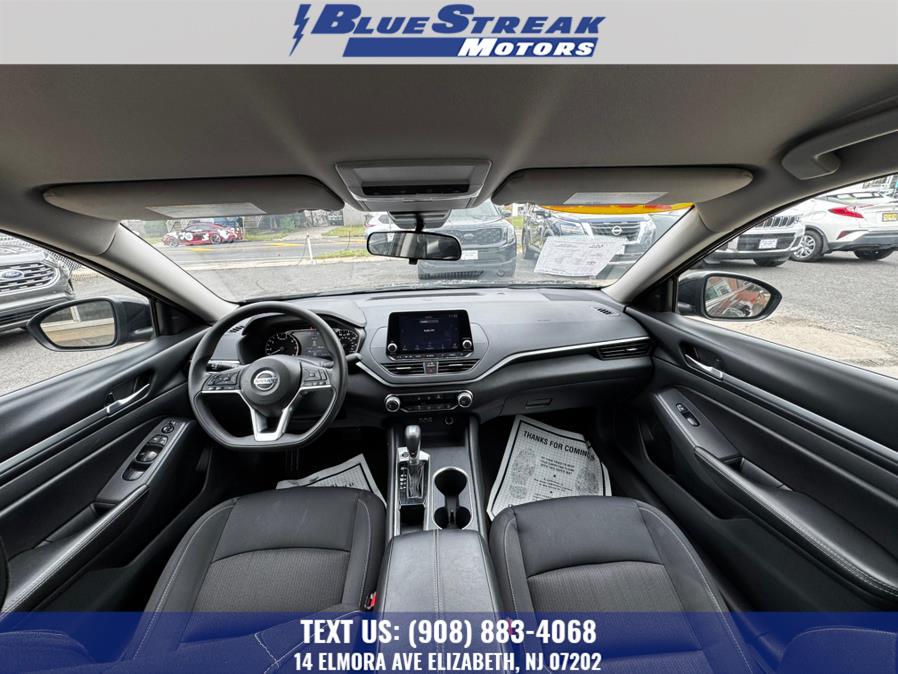 2022 Nissan Altima 2.5 SV Sedan, available for sale in Elizabeth, New Jersey | Blue Streak Motors. Elizabeth, New Jersey 2022 Nissan Altima 2.5 SV Sedan, available for sale in Elizabeth, New Jersey | Blue Streak Motors. Elizabeth, New Jersey