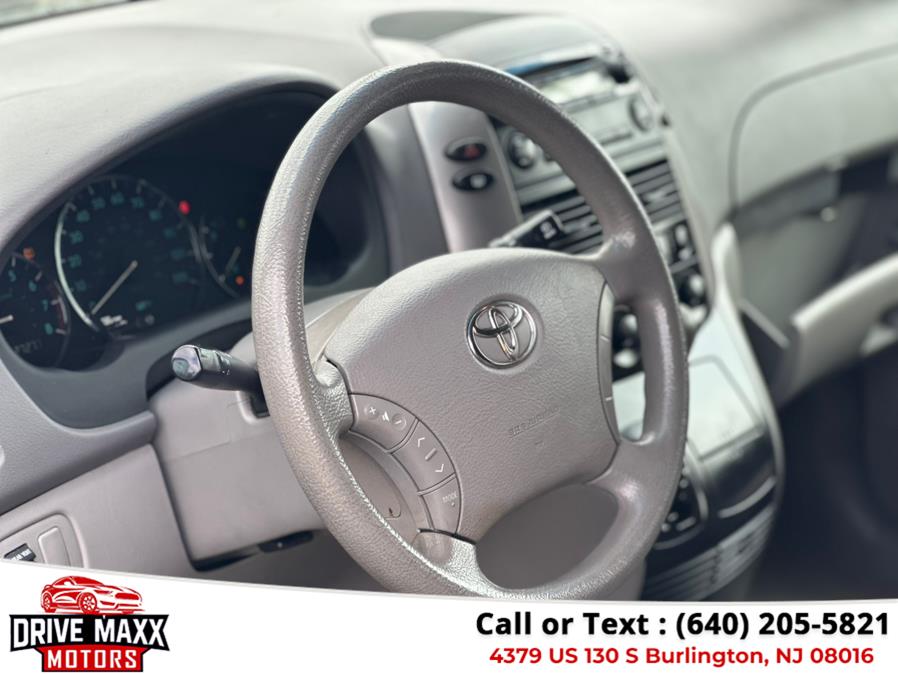 2010 Toyota Sienna 5dr 7-Pass Van LE FWD, available for sale in Burlington, New Jersey | Drive Maxx Motors. Burlington, New Jersey 2010 Toyota Sienna 5dr 7-Pass Van LE FWD, available for sale in Burlington, New Jersey | Drive Maxx Motors. Burlington, New Jersey