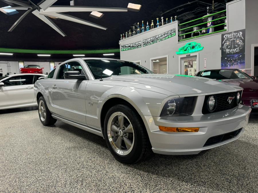 Used 2006 Ford Mustang in Oxford, Connecticut | Buonauto Enterprises. Oxford, Connecticut