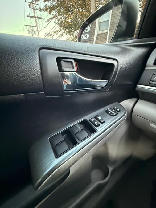 2012 Toyota Camry Hybrid 4dr Sdn LE, available for sale in Shelton, Connecticut | Center Motorsports LLC. Shelton, Connecticut 2012 Toyota Camry Hybrid 4dr Sdn LE, available for sale in Shelton, Connecticut | Center Motorsports LLC. Shelton, Connecticut