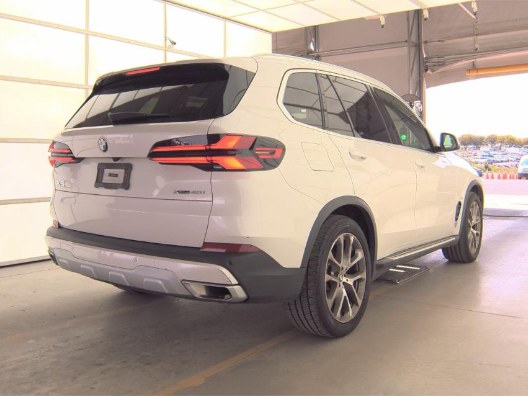 2024 BMW X5 xDrive40i Sports Activity Vehicle, available for sale in Franklin Square, New York | Luxury Motor Club. Franklin Square, New York 2024 BMW X5 xDrive40i Sports Activity Vehicle, available for sale in Franklin Square, New York | Luxury Motor Club. Franklin Square, New York