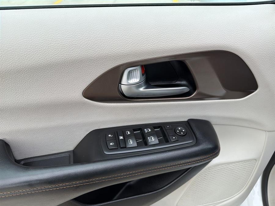 2017 Chrysler Pacifica Touring L, available for sale in Elida, Ohio | Josh's All Under Ten LLC. Elida, Ohio 2017 Chrysler Pacifica Touring L, available for sale in Elida, Ohio | Josh's All Under Ten LLC. Elida, Ohio