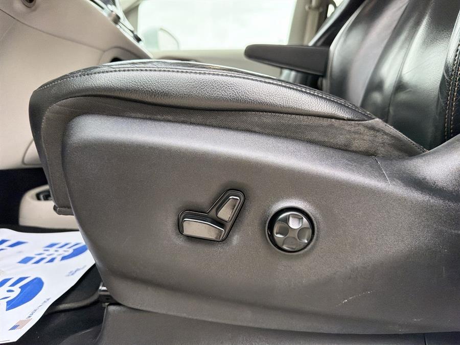 2017 Chrysler Pacifica Touring L, available for sale in Elida, Ohio | Josh's All Under Ten LLC. Elida, Ohio 2017 Chrysler Pacifica Touring L, available for sale in Elida, Ohio | Josh's All Under Ten LLC. Elida, Ohio