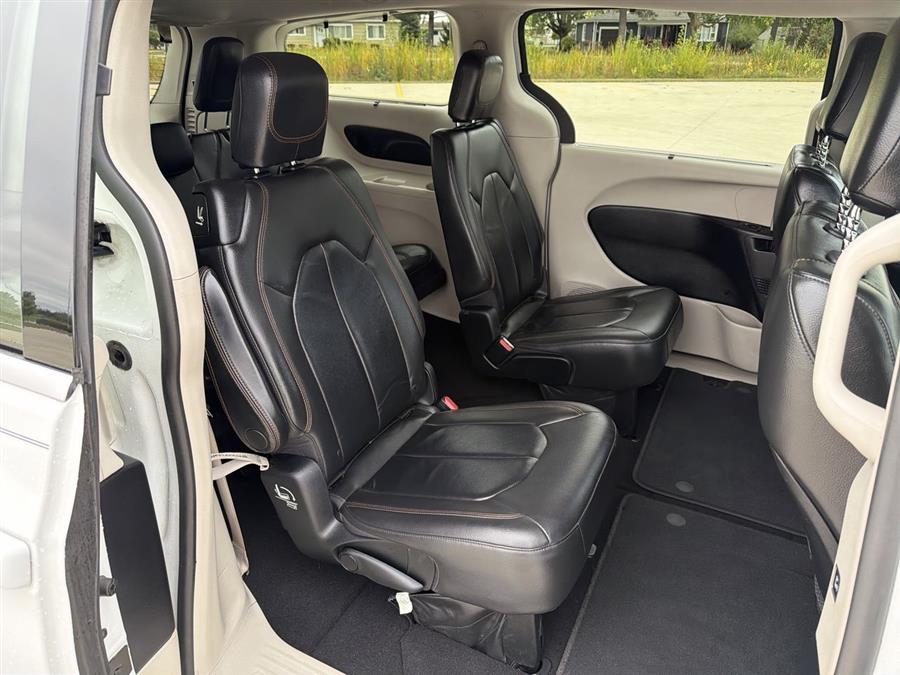 2017 Chrysler Pacifica Touring L, available for sale in Elida, Ohio | Josh's All Under Ten LLC. Elida, Ohio 2017 Chrysler Pacifica Touring L, available for sale in Elida, Ohio | Josh's All Under Ten LLC. Elida, Ohio