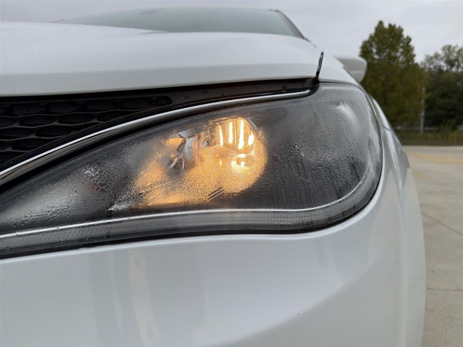 2017 Chrysler Pacifica Touring L, available for sale in Elida, Ohio | Josh's All Under Ten LLC. Elida, Ohio 2017 Chrysler Pacifica Touring L, available for sale in Elida, Ohio | Josh's All Under Ten LLC. Elida, Ohio