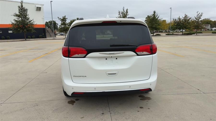 2017 Chrysler Pacifica Touring L, available for sale in Elida, Ohio | Josh's All Under Ten LLC. Elida, Ohio 2017 Chrysler Pacifica Touring L, available for sale in Elida, Ohio | Josh's All Under Ten LLC. Elida, Ohio
