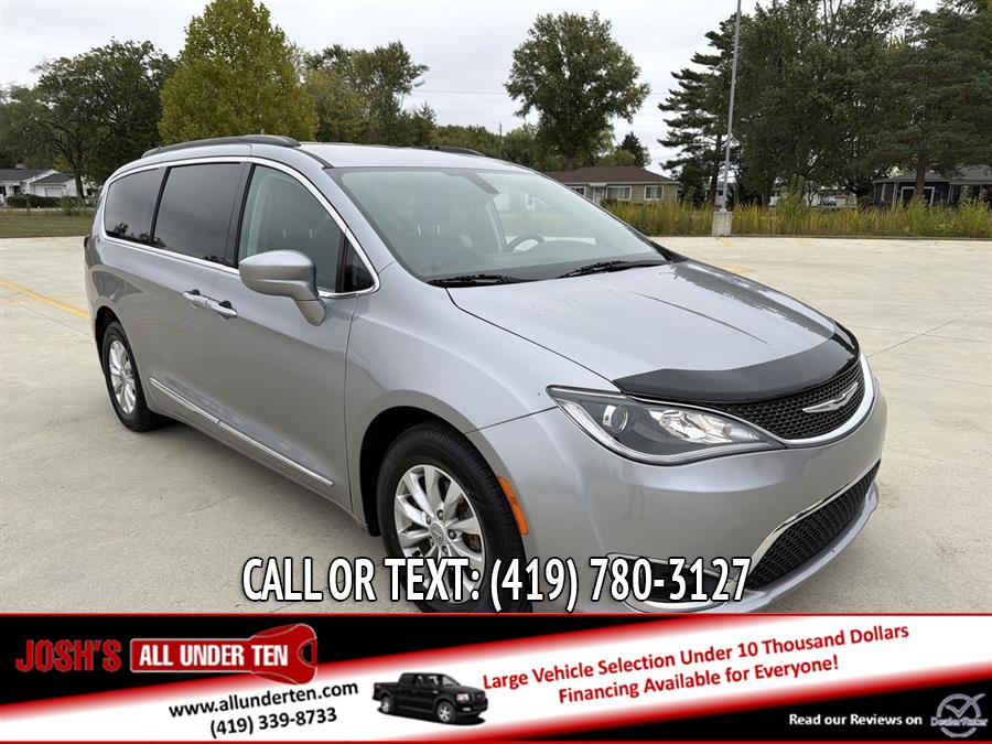 Used 2017 Chrysler Pacifica in Elida, Ohio | Josh's All Under Ten LLC. Elida, Ohio