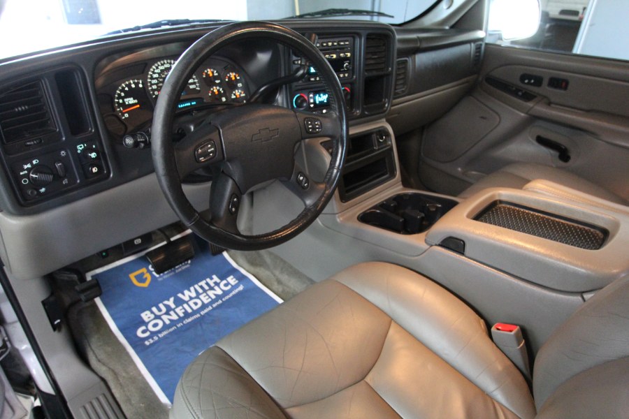 2004 Chevrolet Suburban 4dr 1500 LT, available for sale in Garden Grove, California | U Save Auto Auction. Garden Grove, California 2004 Chevrolet Suburban 4dr 1500 LT, available for sale in Garden Grove, California | U Save Auto Auction. Garden Grove, California