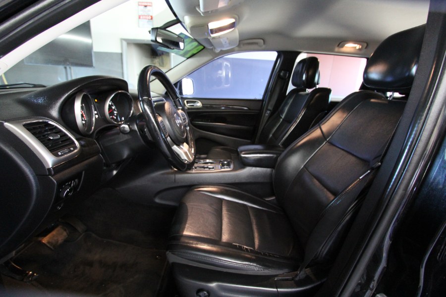 2011 Jeep Grand Cherokee 4WD 4dr Laredo, available for sale in Garden Grove, California | U Save Auto Auction. Garden Grove, California 2011 Jeep Grand Cherokee 4WD 4dr Laredo, available for sale in Garden Grove, California | U Save Auto Auction. Garden Grove, California