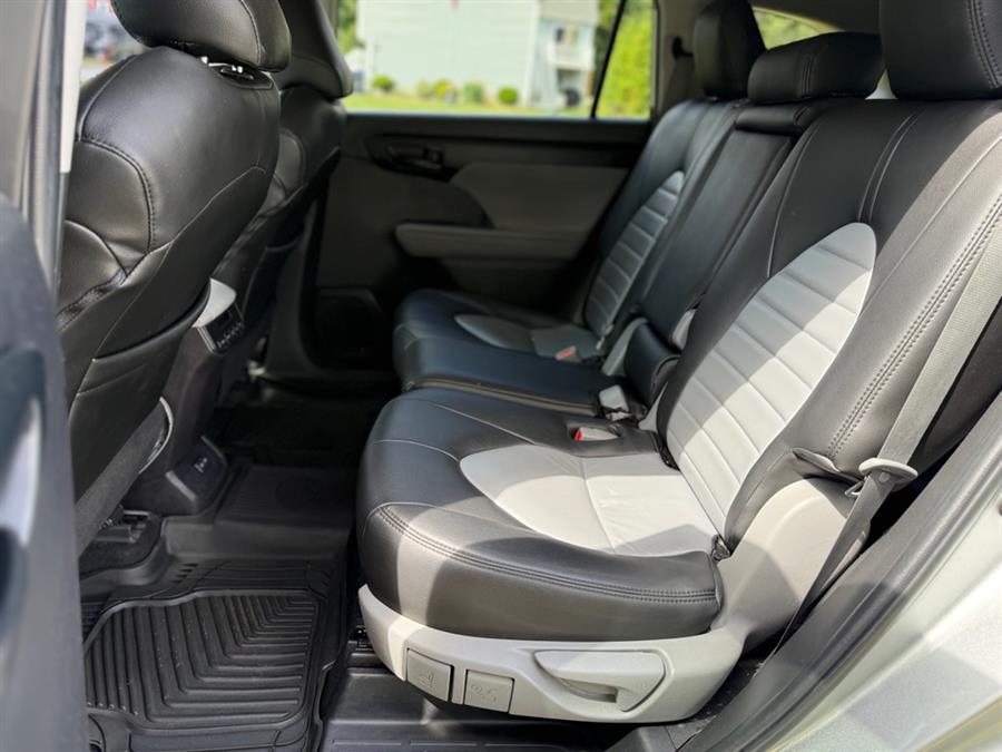 2022 Toyota Highlander L, available for sale in Lawrence, Massachusetts | Home Run Auto Sales Inc. Lawrence, Massachusetts 2022 Toyota Highlander L, available for sale in Lawrence, Massachusetts | Home Run Auto Sales Inc. Lawrence, Massachusetts