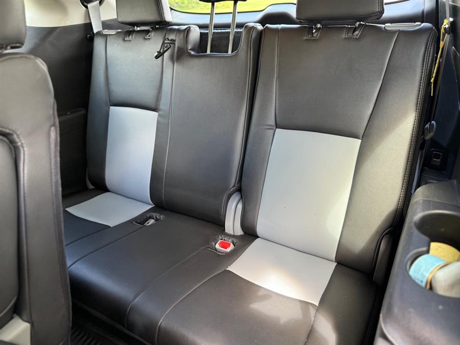 2022 Toyota Highlander L, available for sale in Lawrence, Massachusetts | Home Run Auto Sales Inc. Lawrence, Massachusetts 2022 Toyota Highlander L, available for sale in Lawrence, Massachusetts | Home Run Auto Sales Inc. Lawrence, Massachusetts