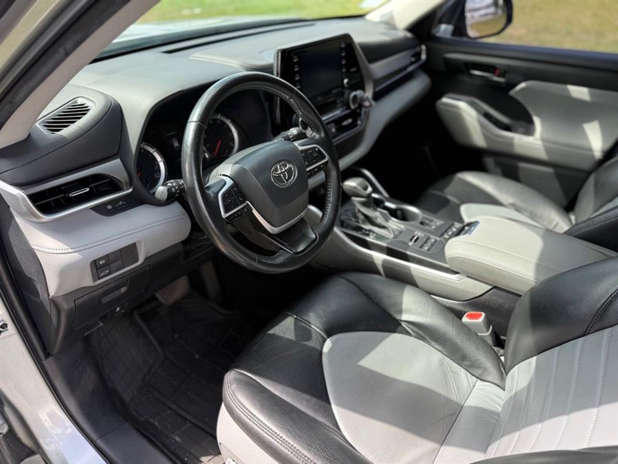 2022 Toyota Highlander L, available for sale in Lawrence, Massachusetts | Home Run Auto Sales Inc. Lawrence, Massachusetts 2022 Toyota Highlander L, available for sale in Lawrence, Massachusetts | Home Run Auto Sales Inc. Lawrence, Massachusetts