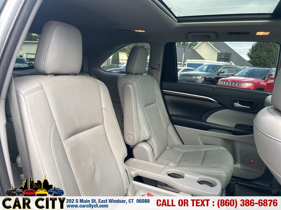 2015 Toyota Highlander AWD 4dr V6 Limited (Natl), available for sale in East Windsor, Connecticut | Car City LLC. East Windsor, Connecticut 2015 Toyota Highlander AWD 4dr V6 Limited (Natl), available for sale in East Windsor, Connecticut | Car City LLC. East Windsor, Connecticut