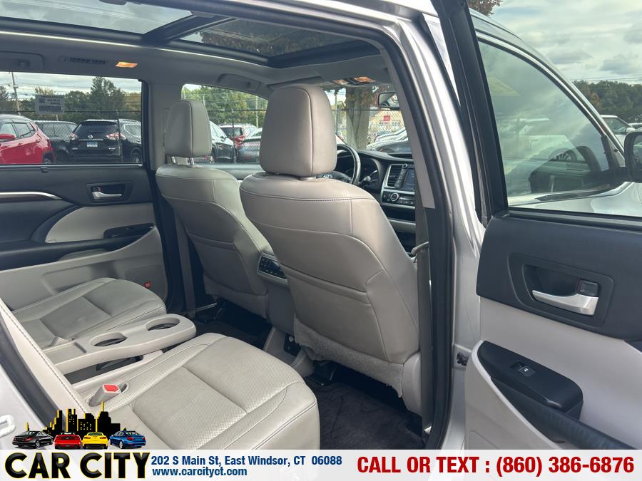 2015 Toyota Highlander AWD 4dr V6 Limited (Natl), available for sale in East Windsor, Connecticut | Car City LLC. East Windsor, Connecticut 2015 Toyota Highlander AWD 4dr V6 Limited (Natl), available for sale in East Windsor, Connecticut | Car City LLC. East Windsor, Connecticut