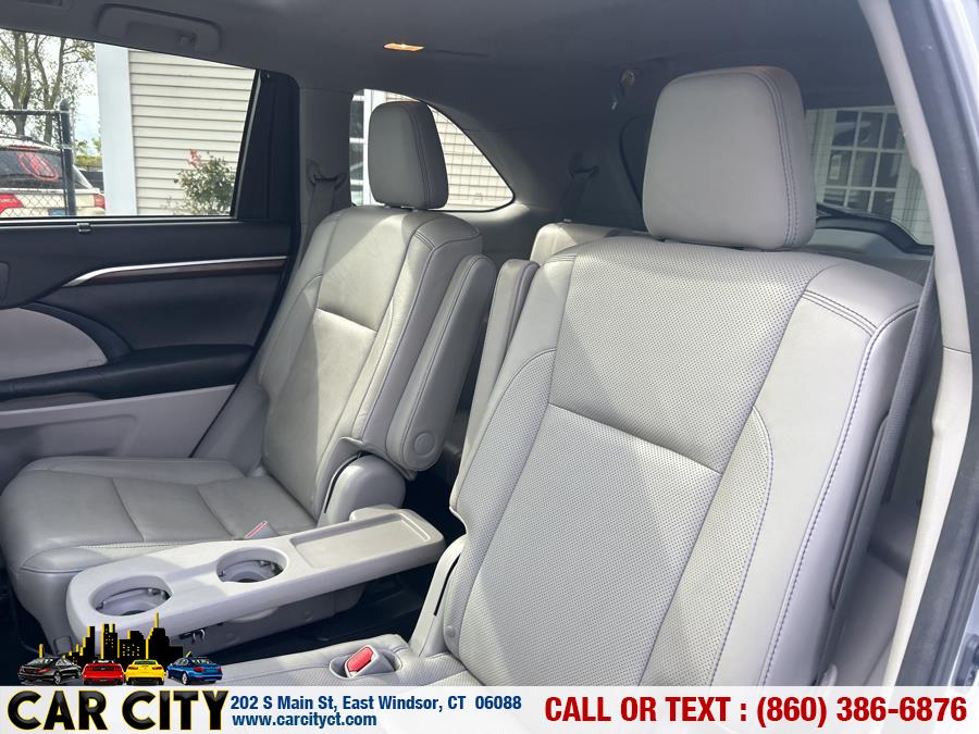2015 Toyota Highlander AWD 4dr V6 Limited (Natl), available for sale in East Windsor, Connecticut | Car City LLC. East Windsor, Connecticut 2015 Toyota Highlander AWD 4dr V6 Limited (Natl), available for sale in East Windsor, Connecticut | Car City LLC. East Windsor, Connecticut